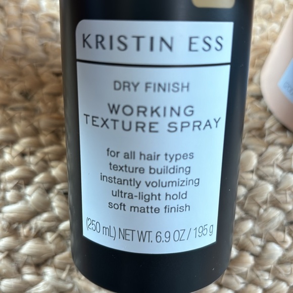 Set of 3 Kristin Ess hair products - Picture 3 of 4